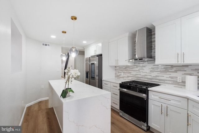 1203 MOORE ST, Philadelphia, PA 19148