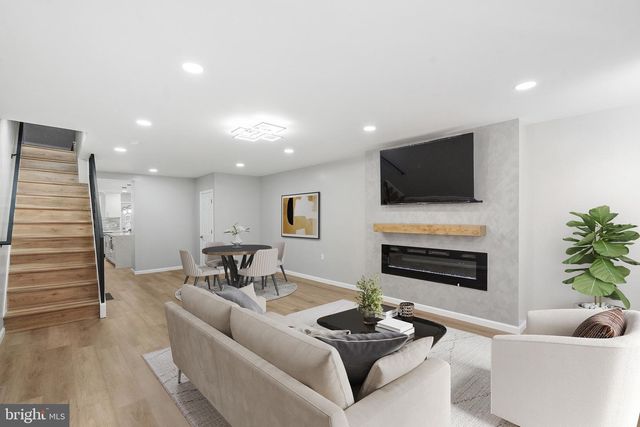 1203 MOORE ST, Philadelphia, PA 19148