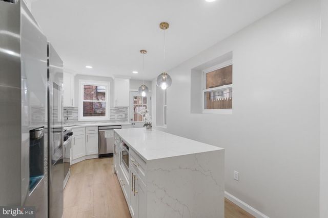 1203 MOORE ST, Philadelphia, PA 19148