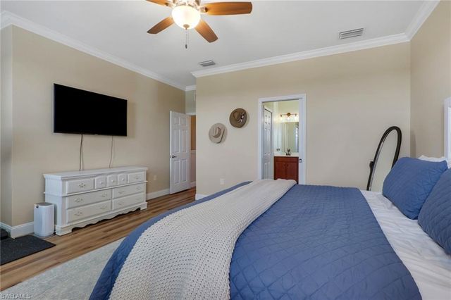 2704 Blossom WAY, Naples, FL 34120