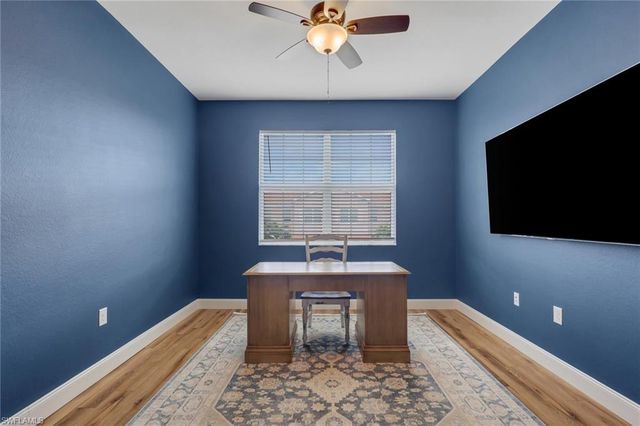 2704 Blossom WAY, Naples, FL 34120