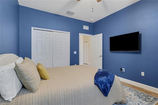 2704 Blossom WAY, Naples, FL 34120