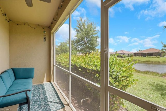 2704 Blossom WAY, Naples, FL 34120