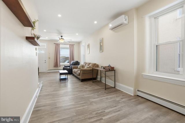 149 MAIN ST, Pennsburg, PA 18073