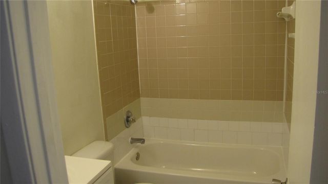 5215 E COLUMBUS DRIVE A, Tampa, FL 33619