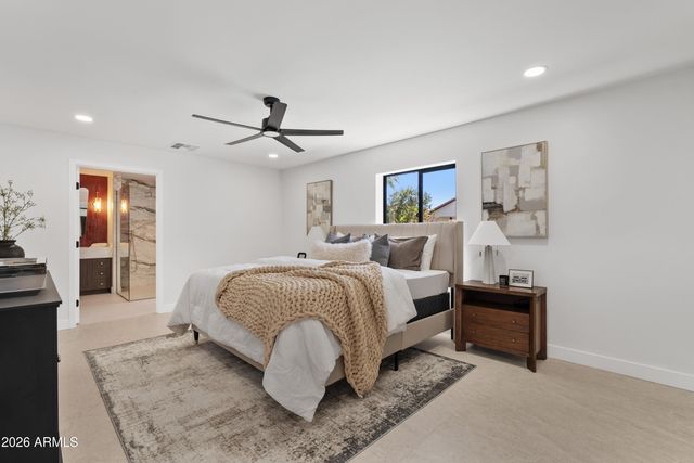 4534 N 30TH Place, Phoenix, AZ 85016