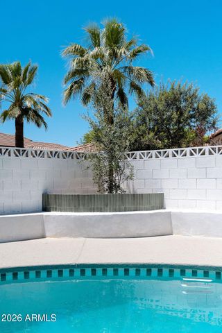 4534 N 30TH Place, Phoenix, AZ 85016