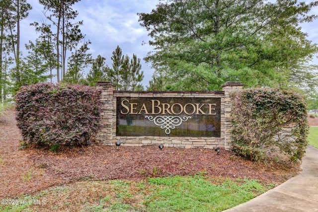 714 Avington Lane NE, Leland, NC 28451