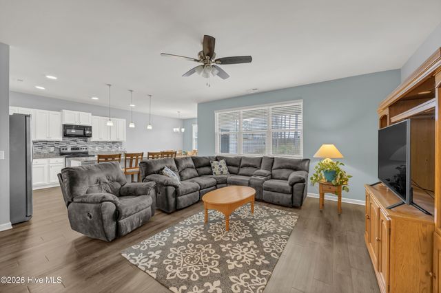 714 Avington Lane NE, Leland, NC 28451