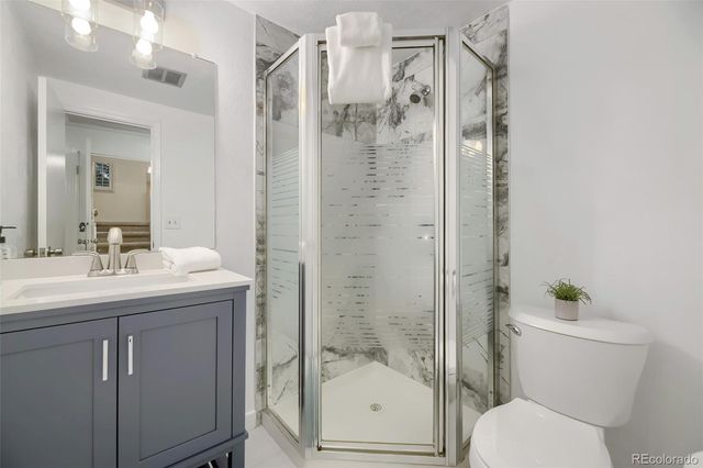 7533 W Ottawa Place, Littleton, CO 80128