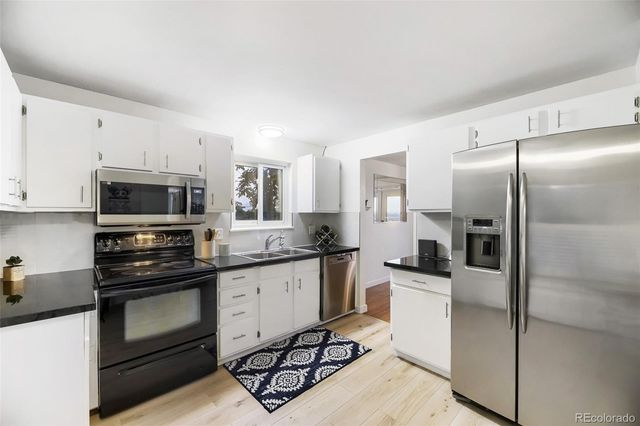 7533 W Ottawa Place, Littleton, CO 80128