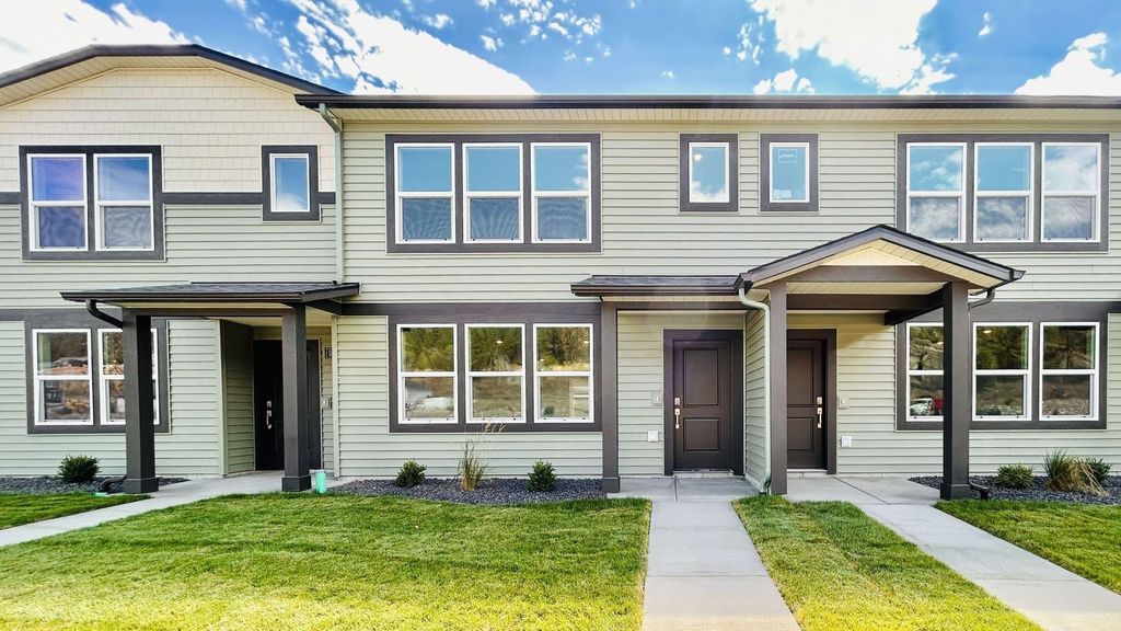 5178 E Mckinnon Ln, Spokane, WA 99217
