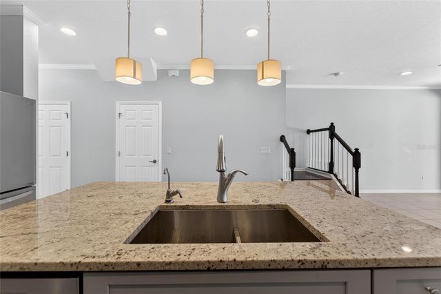 8108 MUDDY PINES PLACE 8108, Tampa, FL 33635