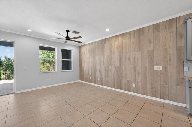 8108 MUDDY PINES PLACE 8108, Tampa, FL 33635