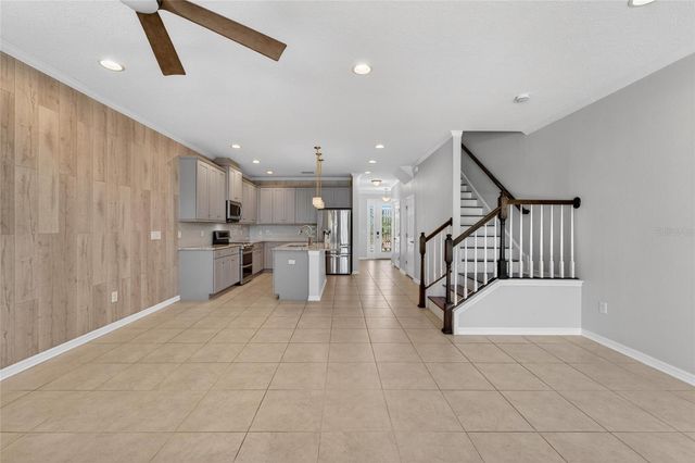8108 MUDDY PINES PLACE 8108, Tampa, FL 33635