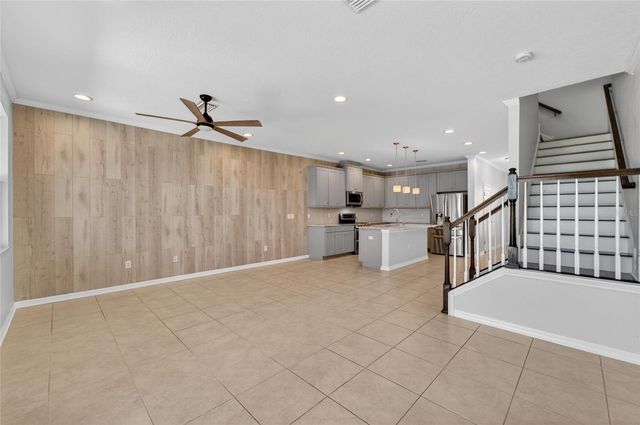 8108 MUDDY PINES PLACE 8108, Tampa, FL 33635