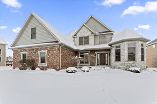 51095 Chatham Ridge Drive, South Bend, IN 46637