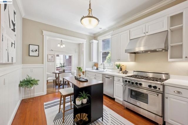 3124 Laguna St A, San Francisco, CA 94123