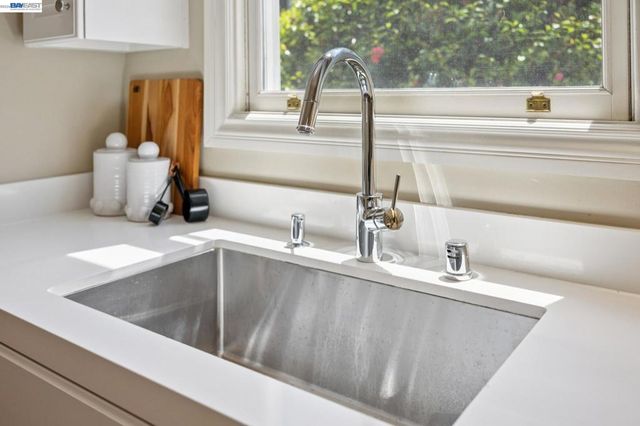 3124 Laguna St A, San Francisco, CA 94123