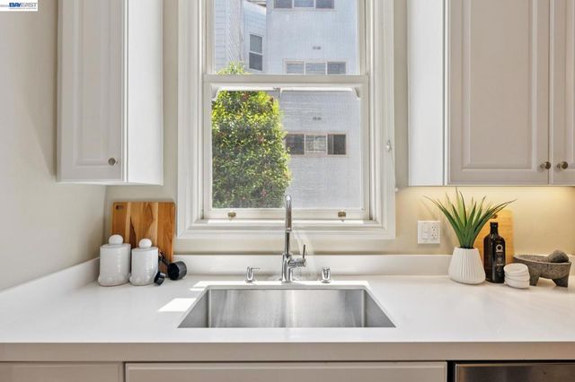 3124 Laguna St A, San Francisco, CA 94123