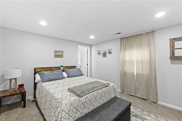 18710 S Mullen Drive, Belton, MO 64012