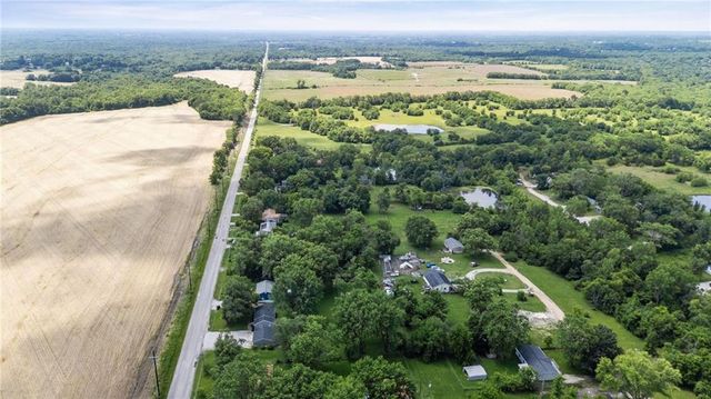 18710 S Mullen Drive, Belton, MO 64012