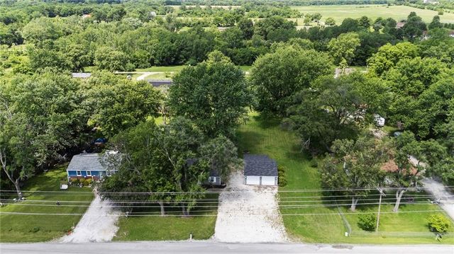 18710 S Mullen Drive, Belton, MO 64012
