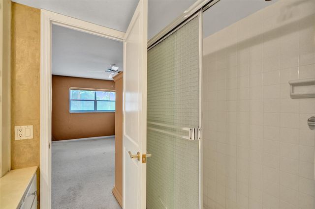 3000 NE 48th Street 206, Fort Lauderdale, FL 33308