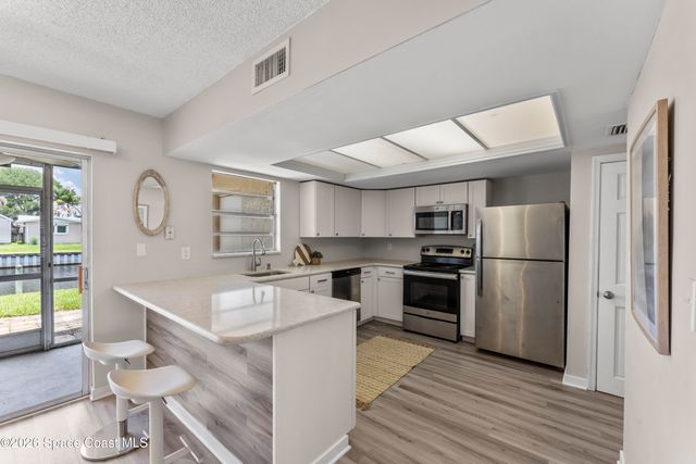 442 Dove Lane 5-9, Satellite Beach, FL 32937