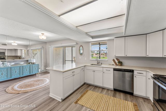 442 Dove Lane 5-9, Satellite Beach, FL 32937