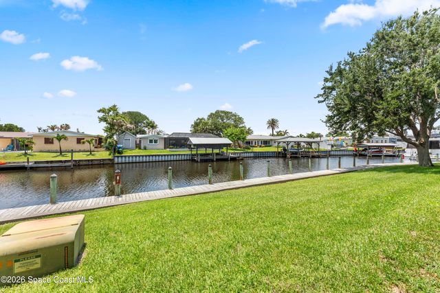 442 Dove Lane 5-9, Satellite Beach, FL 32937