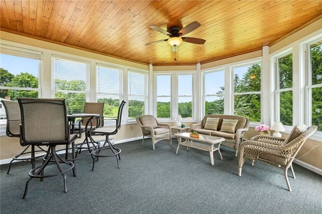 103 Allen Dr, Adams Twp, PA 16046