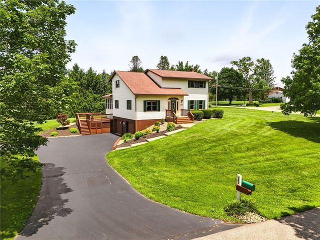 103 Allen Dr, Adams Twp, PA 16046