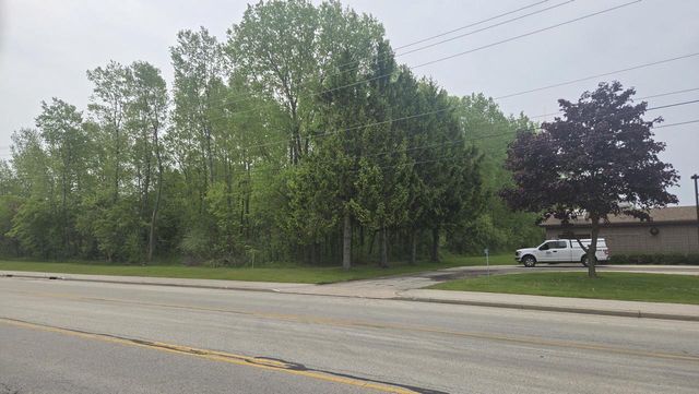 5023 SUPERIOR AVENUE, Sheboygan, WI 53083