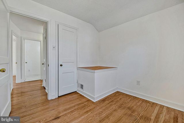 4822 WOODLAWN DR, Hyattsville, MD 20784