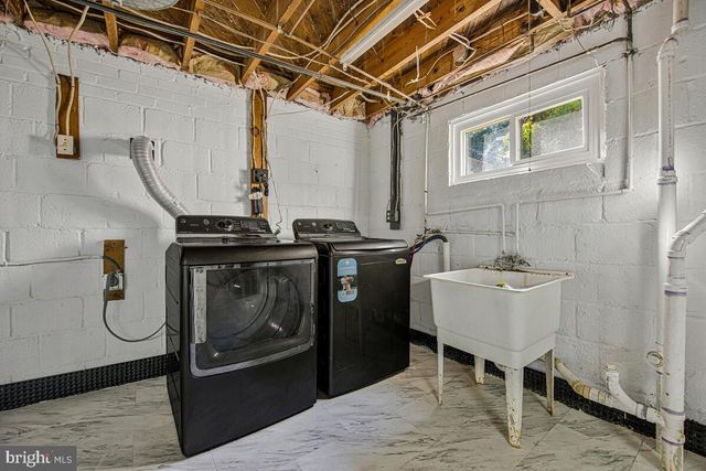 4822 WOODLAWN DR, Hyattsville, MD 20784