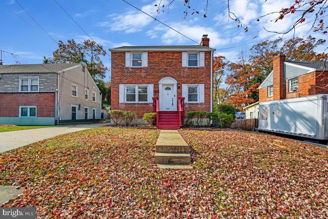 4822 WOODLAWN DR, Hyattsville, MD 20784