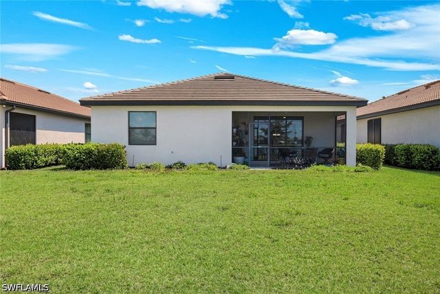 18271 Ridgeline DR, Estero, FL 33928