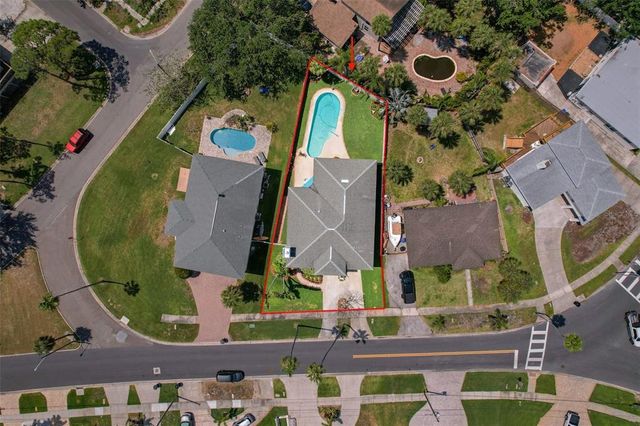 1842 BAYOU GRANDE BOULEVARD NE, St Petersburg, FL 33703