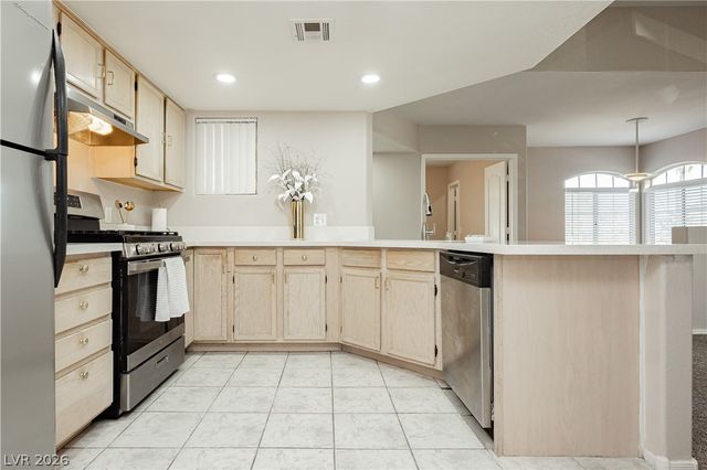 7400 West Flamingo Road 2094, Las Vegas, NV 89147