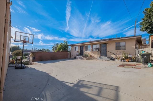 3411 E 2nd St, Los Angeles, CA 90063