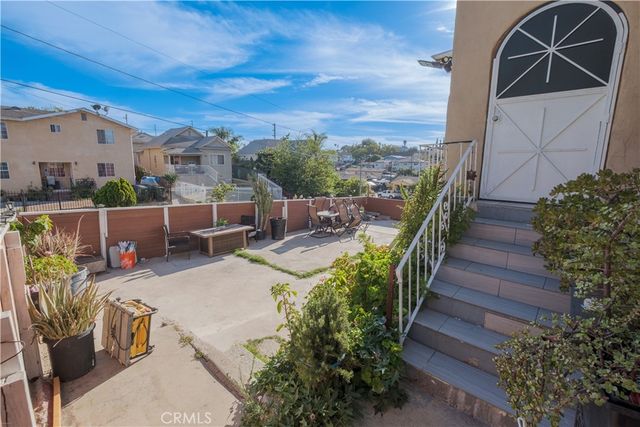 3411 E 2nd St, Los Angeles, CA 90063