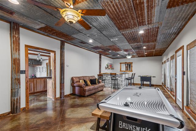 3609 Lucky Pepper Drive, Cresson, TX 76035