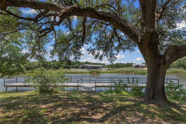 3609 Lucky Pepper Drive, Cresson, TX 76035