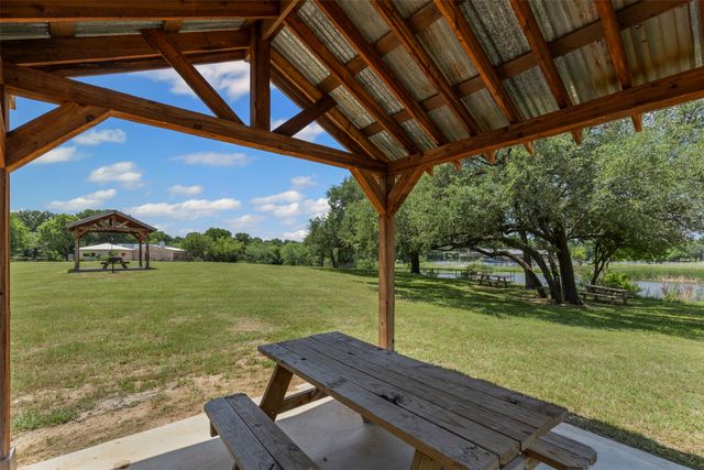 3609 Lucky Pepper Drive, Cresson, TX 76035
