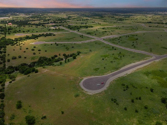 3609 Lucky Pepper Drive, Cresson, TX 76035