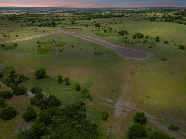 3609 Lucky Pepper Drive, Cresson, TX 76035