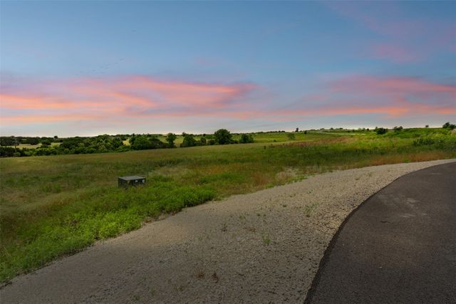 3609 Lucky Pepper Drive, Cresson, TX 76035