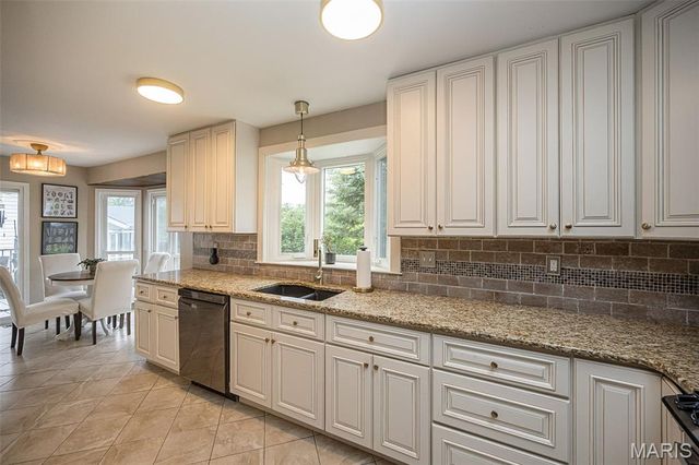2461 Forest Leaf Parkway, Wildwood, MO 63011