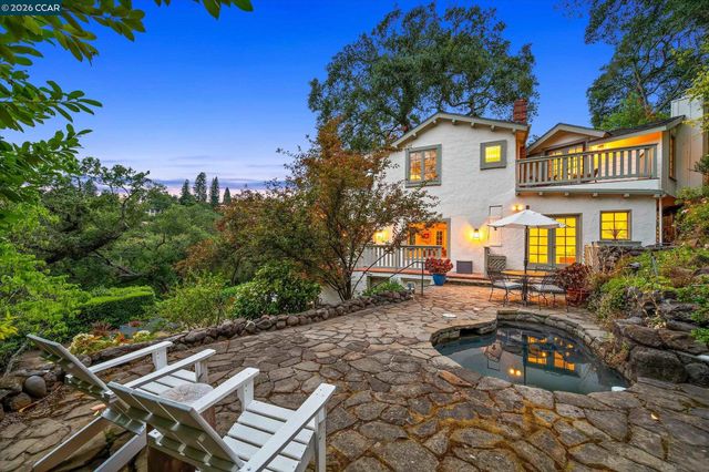 112 Camino Sobrante, Orinda, CA 94563